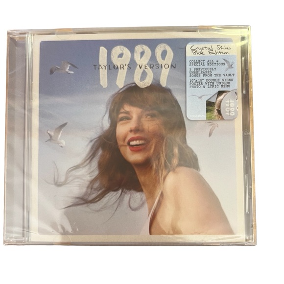 2CDS-TAYLOR SWIFT CD'S 1989 (Taylors Version) SPEAK NOW (Taylors Version) SEALED - Picture 2 of 7